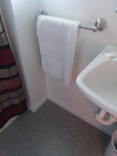 Lakeside Hostel & Guest House image 24