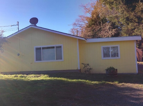 Lakeside Hostel & Guest House image 31