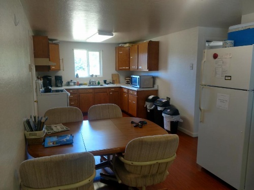 Lakeside Hostel & Guest House image 7